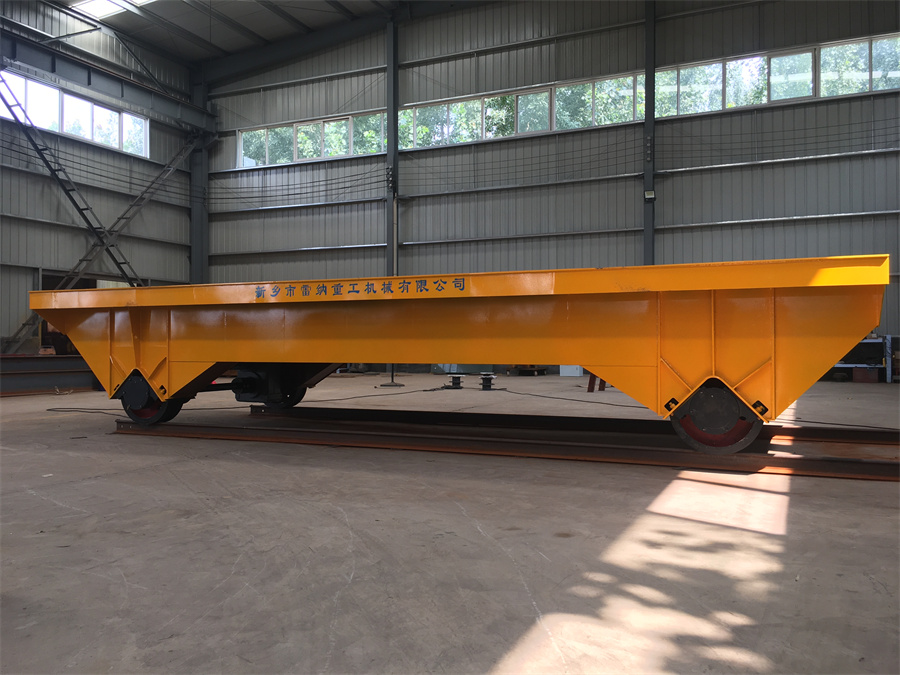 載重50噸拖纜供電超高臺(tái)面軌道臺(tái)車
